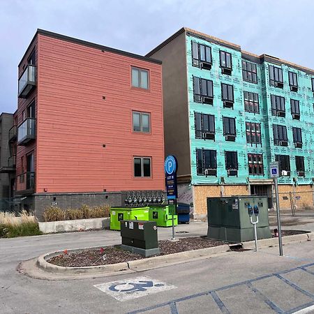 Modern Condo 210 Just Blocks From Lake Michigan Τράβερς Σίτι Εξωτερικό φωτογραφία