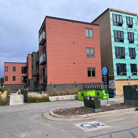 Modern Condo 210 Just Blocks From Lake Michigan Τράβερς Σίτι Εξωτερικό φωτογραφία