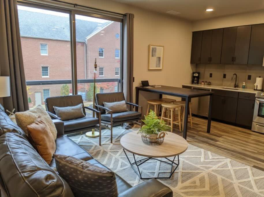 Modern Condo 210 Just Blocks From Lake Michigan Τράβερς Σίτι Εξωτερικό φωτογραφία
